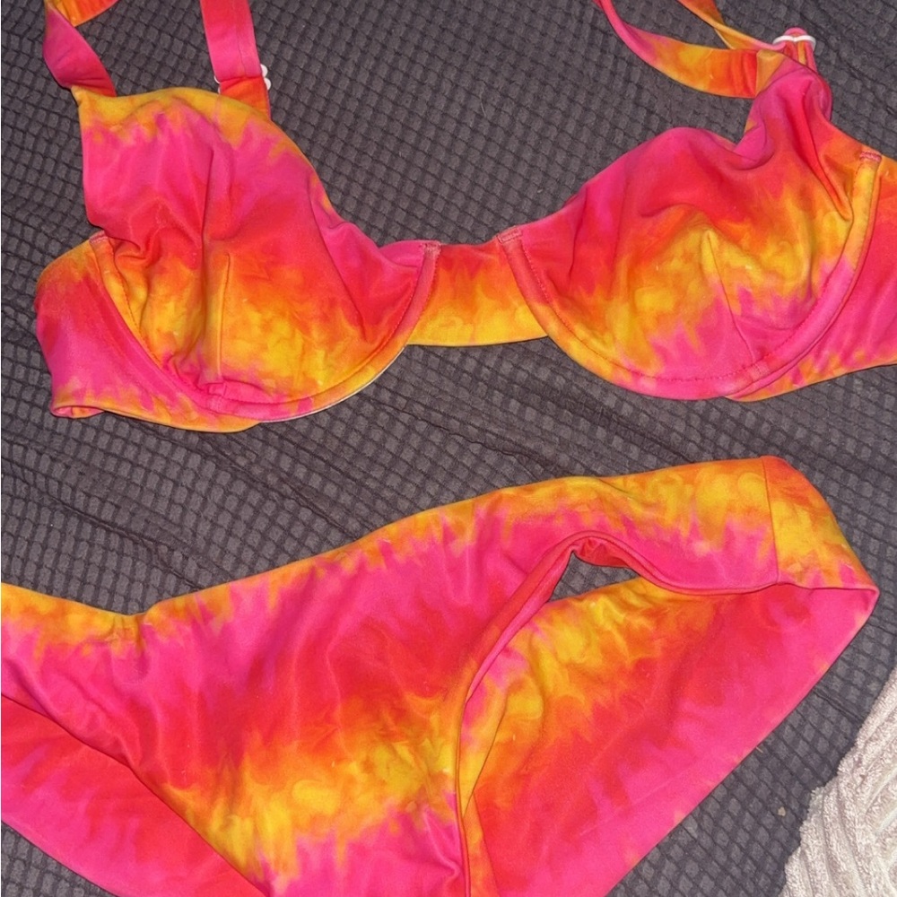 Moana Bikini in Pink and Orange Tie-Dye